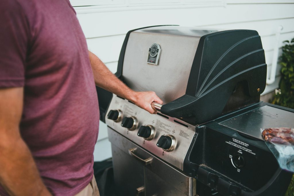 Det gamla VVS-tricket: Så kollar du om grillgasen håller på att ta slut